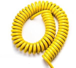 1P × 30AWG + 3C × 30AWG মাল্টি স্ট্র্যান্ড 5 কোর 80℃ 30V সর্পিল কেবল TPU উপাদান